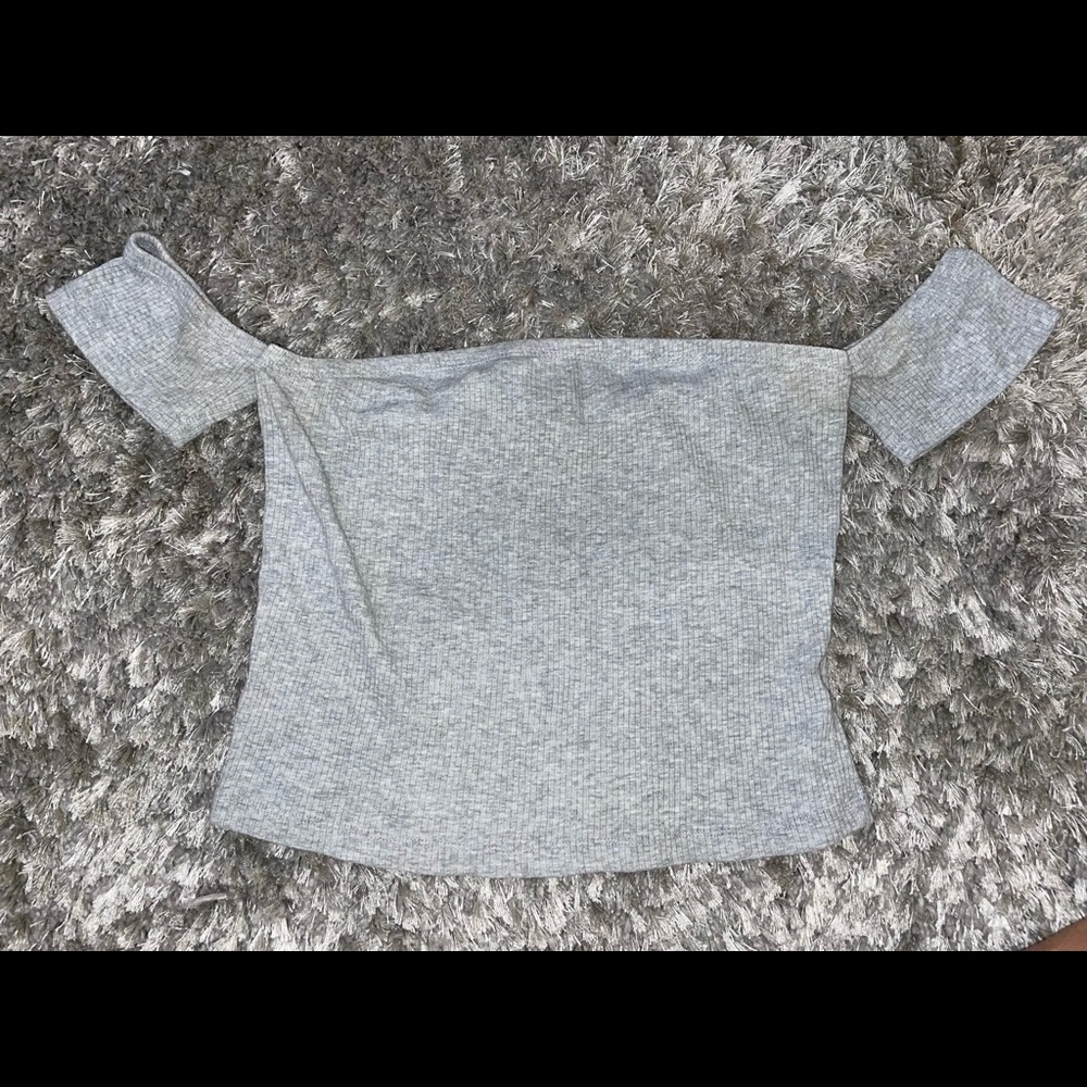 Grey crop top